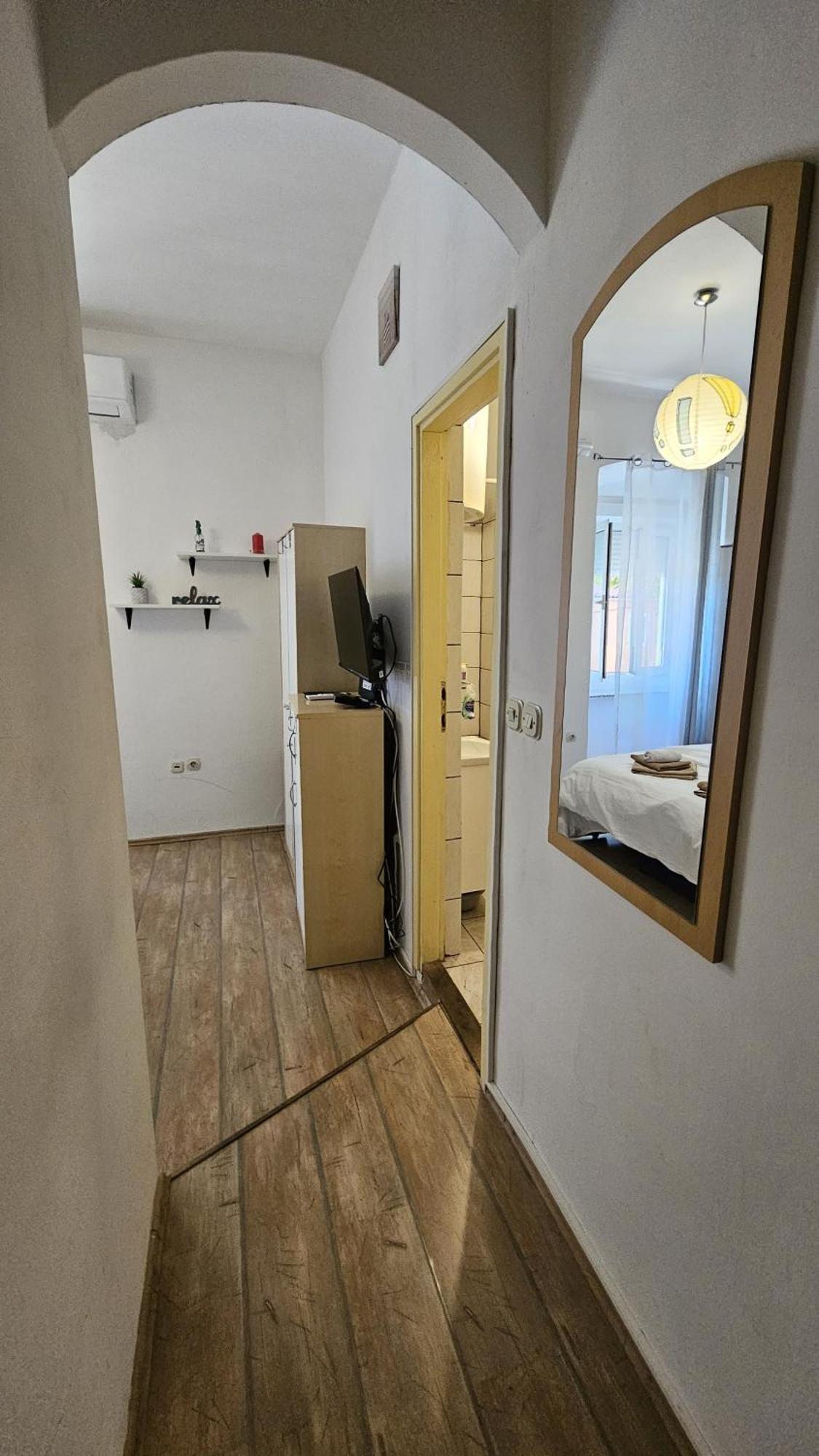 זאדאר Studio Apartment Kiki For 2, Near Old Town & Beach, Free Wifi מראה חיצוני תמונה